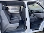 Volkswagen Transporter 2.0 TDI L2H1 30 DC Airco Cruise controle Telefoonverbinding Trekhaak 2200kg trekgewicht Apple carplay Navigatiesysteem schuifdeur Euro 6 Dealer onderhouden 1e Eigenaar