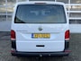 Volkswagen Transporter 2.0 TDI L2H1 30 DC Airco Cruise controle Telefoonverbinding Trekhaak 2200kg trekgewicht Apple carplay Navigatiesysteem schuifdeur Euro 6 Dealer onderhouden 1e Eigenaar