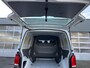 Volkswagen Transporter 2.0 TDI L2H1 30 DC Airco Cruise controle Telefoonverbinding Trekhaak 2200kg trekgewicht Apple carplay Navigatiesysteem schuifdeur Euro 6 Dealer onderhouden 1e Eigenaar