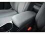 Peugeot e-2008 EV Allure Pack 50kWh 136pk | Navigatie | Apple Carplay/Android Auto | Bluetooth | Achteruitrijcamera