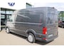Volkswagen Crafter 35 2.0 TDI L3H3 Exclusive 177PK / 130kW DSG, 3.5 ton, Executive plus pakket, verwarmbare voorstoelen, full map navigatie, bijrijdersbank, adaptieve cruise control (acc), verwarmbare voorruit, automatische airconditioning, achteruitrijcamera (rear view), DAB+, Apple Carplay / Android Auto, front assist, lane assist, elektrisch verstel- en verwarmbare buitenspiegels, BPMvrij