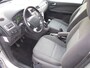 Ford C-Max 1.6-16V Futura ( APK KEURING BIJ AFLEVERING! )
