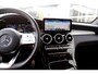 Mercedes-Benz GLC 300e 320PK PHEV Plug in 4MATIC AMG*1ste Eig*BTW*Perfect Onderh.*Night pakket/Digi. Klokken/Sfeerverl./Diamond Grille/Stoelverw./Dodehoek/Rijstrook/Elek. Klep/Navi/LED/Apple Carplay-android/Camera/Parkeersens.V+A/19 inch*