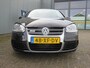 Volkswagen Golf 3.2 V6 184KW R32 NEDERLANDSE AUTO