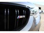 BMW M4 4-serie Coupé Nederlandse auto/Dealeronderhouden/M-Performance uitlaat/Carbon dak/Harman kardon/Lederen bekleding/Elektrisch verstelbare stoelen met geheugen/Navigatie/Keyless/Alarmsysteem/19 Inch