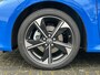 Toyota Yaris 1.5 Hybrid 130 Launch Edition Toyota Yaris Hybrid 130 Launch Edition | Demonstratie auto | Neptune blue metallic met zwart dak |