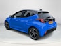 Toyota Yaris 1.5 Hybrid 130 Launch Edition Toyota Yaris Hybrid 130 Launch Edition | Demonstratie auto | Neptune blue metallic met zwart dak |