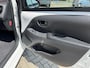 Peugeot 108 1.0 e-VTi Camera, Airconditioning, Apple CarPlay, Navigatie, Bluetooth, 1e eigenaar en Boekjes aanwezig