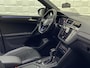 Volkswagen Tiguan 2.0 TSI R 320PK AKRAPOVIC PANO LEER VOL