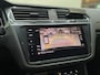 Volkswagen Tiguan 2.0 TSI R 320PK AKRAPOVIC PANO LEER VOL
