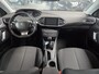Peugeot 308 SW 1.2 PureTech Blue Lease Executive / Nieuwe Distributieriem / Panoramadak, Airco, PDC, Etc