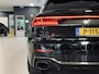 Audi RS Q8 4.0 TFSI RS Q8 quattro | Carbon Optiek Pakket | Dynamic Plus | Keramisch | 23'' lichtmetaal | Panoramadak | Massage | 600 Pk! | Head-up display | Trekhaak | Bang & Olufson |
