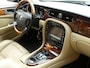 Jaguar XJ 4.2 V8 LWB NL AUTO Schuifdak/PDC/Navigatie