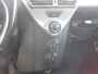 Toyota iQ 1.0 VVTi Comfort Zuinig kompakt autootje in de mooie blauwe kleur!