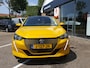 Peugeot e-208 ALLURE PACK EV 50kWh 136pk 3-fase | Navigatie | Adaptieve Cruise & Climate | Achteruitrijcamera | Panoramadak | KEYLESS | P-hulp | Stoelverwarming |BT