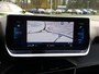 Peugeot e-208 ALLURE PACK EV 50kWh 136pk 3-fase | Navigatie | Adaptieve Cruise & Climate | Achteruitrijcamera | Panoramadak | KEYLESS | P-hulp | Stoelverwarming |BT