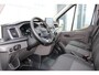 Ford Transit 350 2.0-130pk TDCI L3H2 Trend. Net ingereden, uit voorraad leverbaar ! Volautm. airco, metallic lak, lane- en side assist, adaptive cruise, navigatie by Apple carplay/Android auto cntrl, bijrijdersbank, USB aansluiting etc.