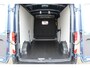 Ford Transit 350 2.0-130pk TDCI L3H2 Trend. Net ingereden, uit voorraad leverbaar ! Volautm. airco, metallic lak, lane- en side assist, adaptive cruise, navigatie by Apple carplay/Android auto cntrl, bijrijdersbank, USB aansluiting etc.