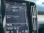 Volvo XC40 Volvo XC40 2.0 T4 AWD R-Design| Camera|CarPlay|190PK|Leer