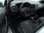Volkswagen Taigo 1.0 TSI R-Line 110 PK | Apple Carplay | Navigatie | Android Auto | Stoelverwarming | Camera | Parkeersensoren | Telefoon draadloos laden | LED koplampen | Adaptieve cruise control |