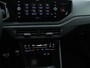 Volkswagen Taigo 1.0 TSI R-Line 110 PK | Apple Carplay | Navigatie | Android Auto | Stoelverwarming | Camera | Parkeersensoren | Telefoon draadloos laden | LED koplampen | Adaptieve cruise control |