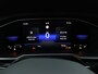 Volkswagen Taigo 1.0 TSI R-Line 110 PK | Apple Carplay | Navigatie | Android Auto | Stoelverwarming | Camera | Parkeersensoren | Telefoon draadloos laden | LED koplampen | Adaptieve cruise control |