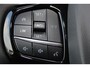 Ford Transit Custom 320 2.0-136pk TDCI L2H1 Limited. NIEUW MODEL ! Overtuig u van de rijkwaliteiten van dit nieuwe model Ford Transit Custom ! Volautm. airco, metallic lak, LM wielen, 3-zits, stoel-, spiegel- en voorraamverw., navigatie, telefoonvoorb., Apple Carplay/Android auto etc.