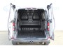 Ford Transit Custom 320 2.0-136pk TDCI L2H1 Limited. NIEUW MODEL ! Overtuig u van de rijkwaliteiten van dit nieuwe model Ford Transit Custom ! Volautm. airco, metallic lak, LM wielen, 3-zits, stoel-, spiegel- en voorraamverw., navigatie, telefoonvoorb., Apple Carplay/Android auto etc.