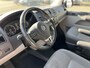 Volkswagen Transporter Kombi 2.0 TDI DSG Automaat 140 pk L2H1 BPM/ BTW vrij Airco Cruise control Trekhaak Automaat Verlengde uitvoering Marge 1 eigenaar Personenvervoer  Personenbus Groepsvervoer Ex overheid Ideaal voor ombouw naar Camper