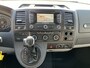 Volkswagen Transporter Kombi 2.0 TDI DSG Automaat 140 pk L2H1 BPM/ BTW vrij Airco Cruise control Trekhaak Automaat Verlengde uitvoering Marge 1 eigenaar Personenvervoer  Personenbus Groepsvervoer Ex overheid Ideaal voor ombouw naar Camper