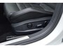 Volkswagen Golf 2.0 TSI R 4Motion - Pano|ACC|Lane assist|Camera|Navi|Sportstuur|Keyless|19"