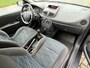 Renault Clio 1.4-16V LEES TEKST.