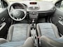 Renault Clio 1.4-16V LEES TEKST.