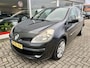 Renault Clio 1.4-16V LEES TEKST.