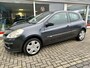 Renault Clio 1.4-16V LEES TEKST.