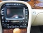 Jaguar XJ 4.2 V8 Executive LWB 2 eigenaren