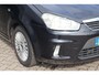 Ford C-Max 1.8-16V Ghia Airco, Climate control, Radio cd speler, Navigatie, Cruise control, Trekhaak