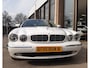 Jaguar XJ 3.5 V8 Executive UNIEK ! SLECHTS 20660Km