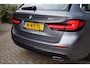 BMW 5-Serie Touring 520i Business Edition Plus Autom Leder Sportst Laser LED Kopl Navi Camera Clima Cruise 2xPDC LMV ENZ NL Auto.