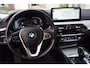 BMW 5-Serie Touring 520i Business Edition Plus Autom Leder Sportst Laser LED Kopl Navi Camera Clima Cruise 2xPDC LMV ENZ NL Auto.