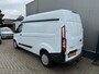 Ford Transit Custom 330 2.2 TDCI L1H2 Trend AIRCO / CRUISE / NAVI / TREKHAAK / PARKEERSENSOREN V+A 6 BAK