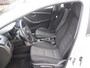Hyundai i30 Stationwagen, veel bagageruimte, Airco, Rokersvrij, RIJKLAAR PRIJS