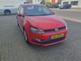 Volkswagen Polo 1.2 TSI Highline, LM Velgen, Rood, 5 Deurs
