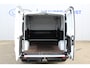 Fiat Talento 2.0-145pk MultiJet L2H1 Pro Edition. Nette en goede Fiat Talento L2. Airco, cruise control, navigatie, telefoonvoorb., pakeersensoren achter, trekhaak, laadruimte betimmerd, dakrails, sidesteps, 3-zits etc.