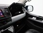 Volkswagen Transporter CARAVELLE 2.0 TDI 204 PK DSG DUBBEL CABINE + CARPLAY | LEDER | 18 INCH | LED | STOELVERWARMING
