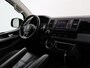 Volkswagen Transporter CARAVELLE 2.0 TDI 204 PK DSG DUBBEL CABINE + CARPLAY | LEDER | 18 INCH | LED | STOELVERWARMING