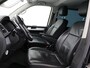 Volkswagen Transporter CARAVELLE 2.0 TDI 204 PK DSG DUBBEL CABINE + CARPLAY | LEDER | 18 INCH | LED | STOELVERWARMING