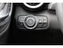 Alfa Romeo Giulia 2.0T Super | Veloce interieur | Stuur\stoel verwarming | Xenon | Regen\lichtsensor rijdende auto