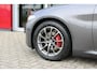 Alfa Romeo Giulia 2.0T Super | Veloce interieur | Stuur\stoel verwarming | Xenon | Regen\lichtsensor rijdende auto