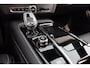 Volvo V90 T6 Recharge AWD Ultimate Dark - 360º camera - Adaptive Cruise Control - Pilot Assist - BLIS dodehoekassistentie - Harman Kardon premium audio - Elektr. verstelbare voorstoelen met geheugen - Stoelverwarming voor & achter - Verwarmbaar stuur - Zongordijnen geïntegreerd in achterportieren - LED-koplampen met grootlichtassistent - Keyless drive - Privacy Glas